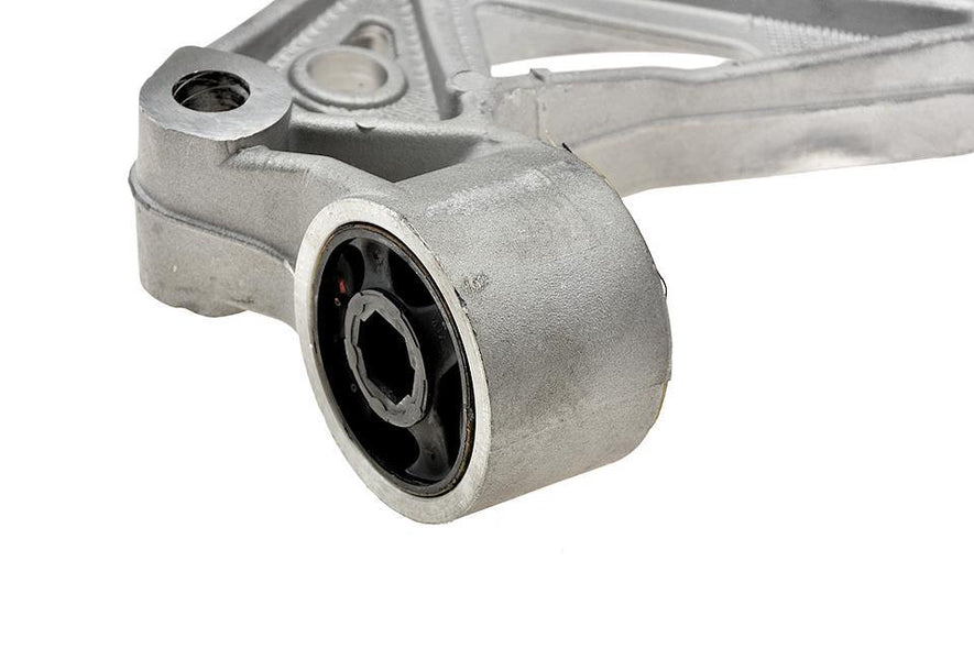 For VW Polo 9N 2001-2009 Front Right Wishbone Suspension Bracket Arm