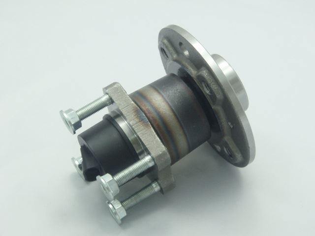Vauxhall Astra MK4 1998-2005 4 Stud Rear Hub Wheel Bearing Kit Inc ABS Sensor - SparesHut