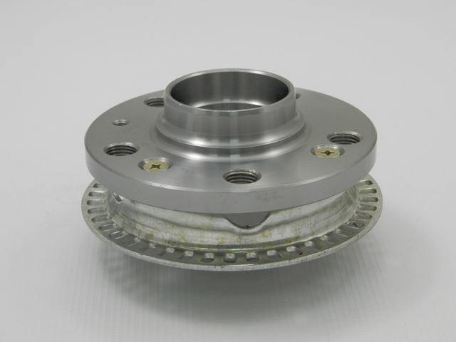 Audi A3 Hatchback MK1 1996-2003 Front Hub With ABS Ring Bearing - SparesHut
