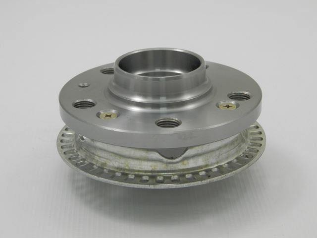 VW Bora 1998-2005 Front Hub With ABS Ring - SparesHut