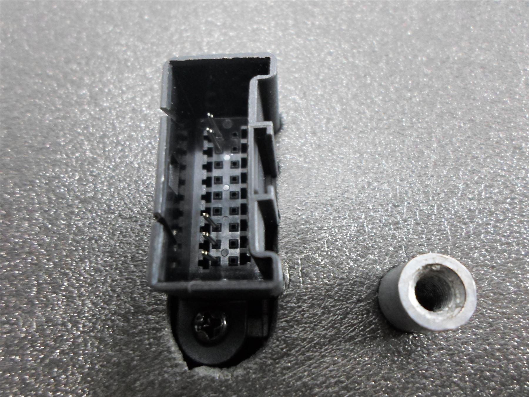 Used Vauxhall Door Mirror Motor Actuator (3-Pin) – Fits Astra-H MK5 (04-11) & Corsa-D (06-14)